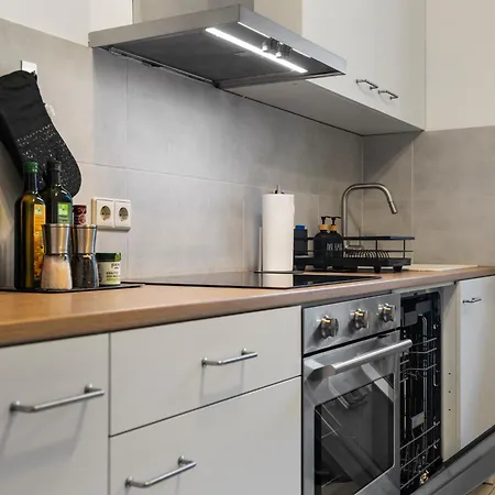 Apartment K8 Cityapartments I Ganze I Kueche I Zentrum I Friedrichshafen